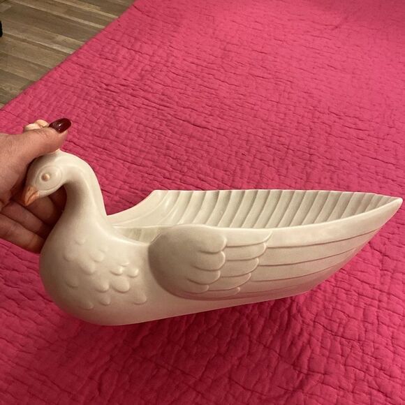 Fitz and Floyd Cream Ceramic Piece - Picture 5 of 11